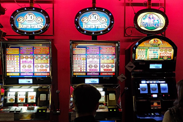 Bag kulisserne: Sådan fungerer en spilleautomat